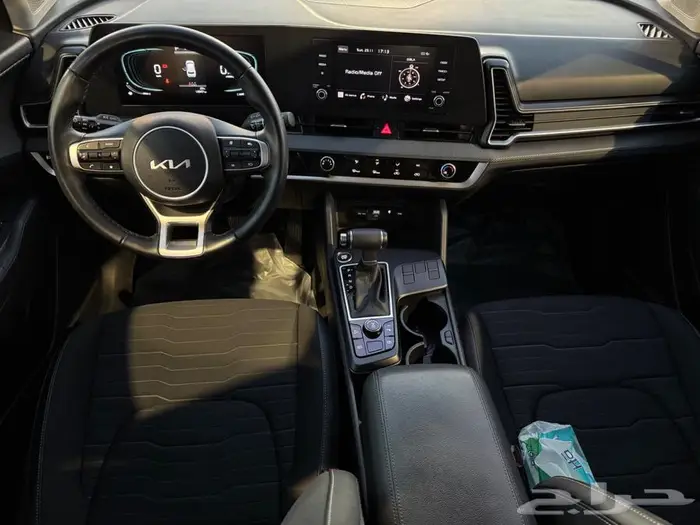 كيا سبورتاج للبيع 2024 نص فل 11