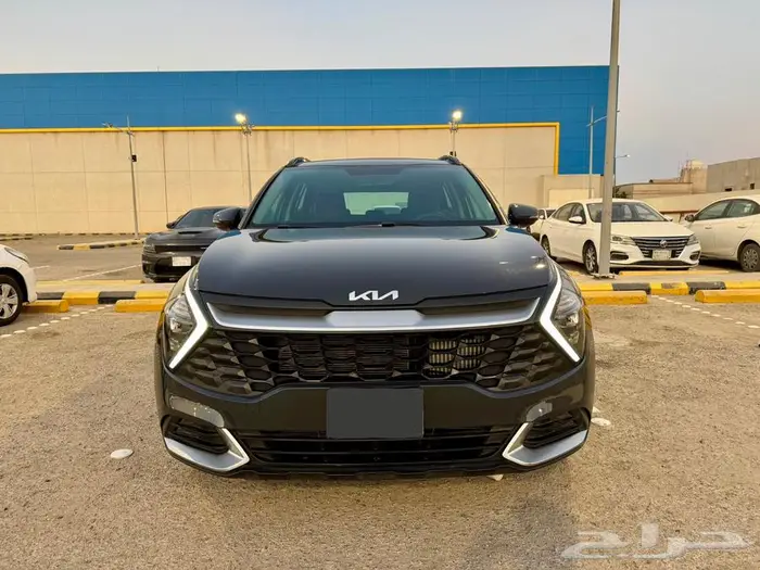 كيا سبورتاج للبيع 2024 نص فل 1