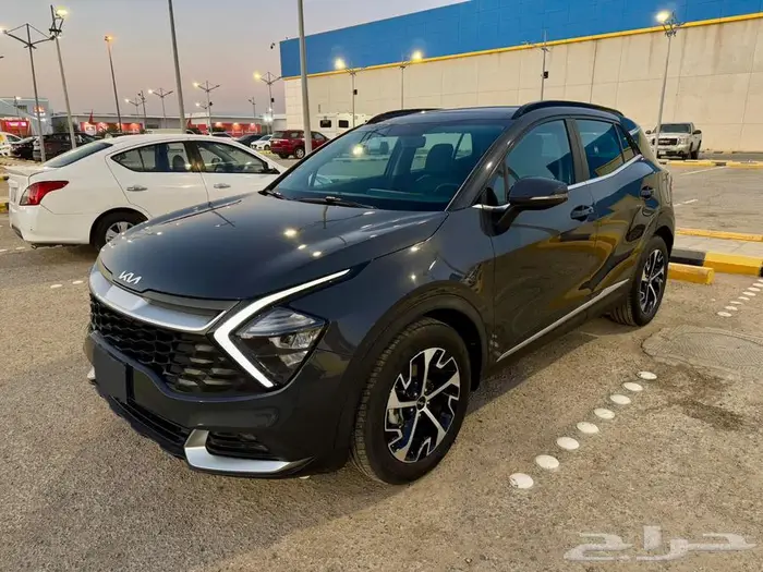 كيا سبورتاج للبيع 2024 نص فل 9