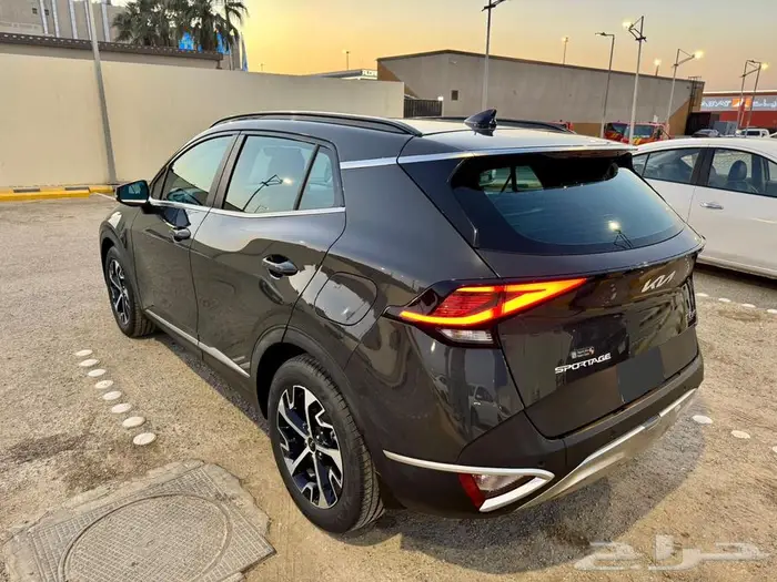 كيا سبورتاج للبيع 2024 نص فل 7