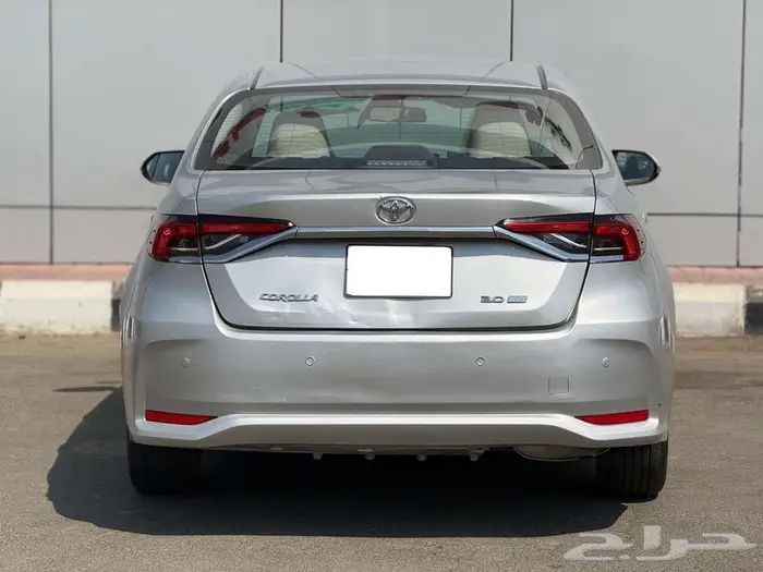 تويوتا كورولا مكينه كبيره 4 سلندر عرض خاص 59 الف 1