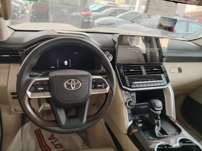 تويوتا لاندكروزر جي اكس ار L4 بنزين 2025 رقم 4 سعودي 9