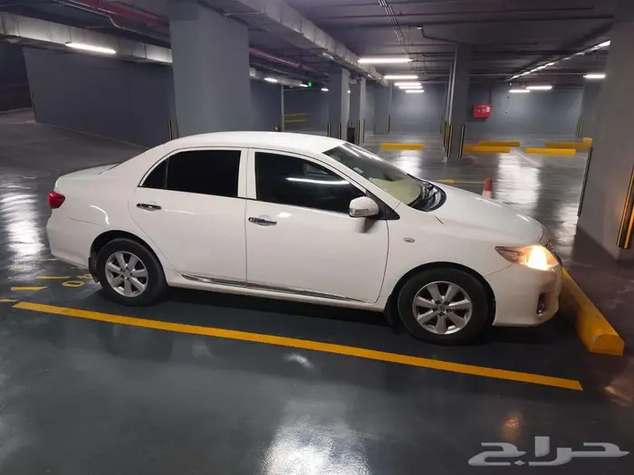 تويوتا كورولا 2010 10