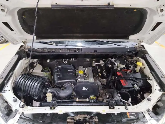 للبيع سياره شيفورليه بكب غمارتين دبل 2013 3