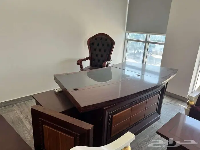 اثاث مكتبي للبيع بالدمام 2