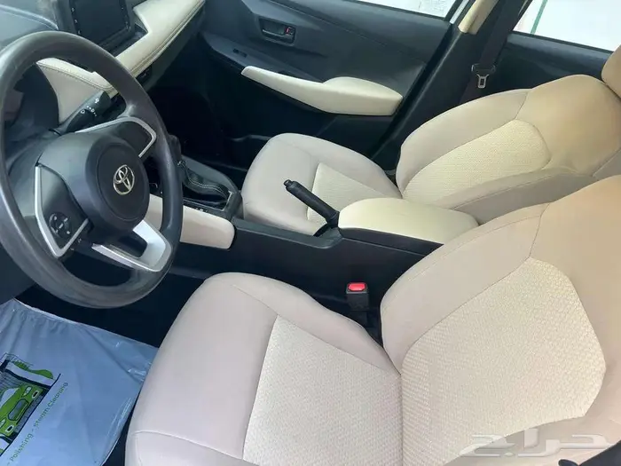 تويوتا يارس 2023 نص فل بدي وكاله 4