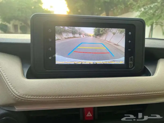 تويوتا يارس 2023 نص فل بدي وكاله 12