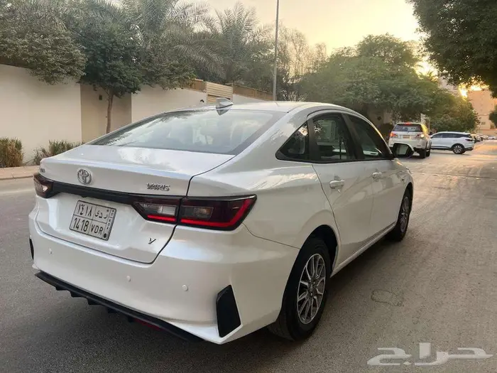 تويوتا يارس 2023 نص فل بدي وكاله 3