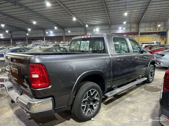 دودج رام 1500 لارامي غمارتين موديل 2025 عرض باقل الاسعار 9