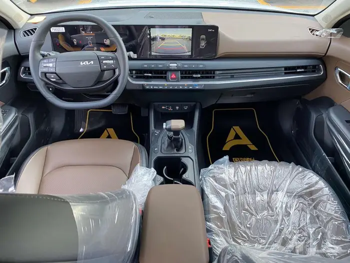 سعر يمسح عروض المنافسين كيا K4 2026 1.6 8