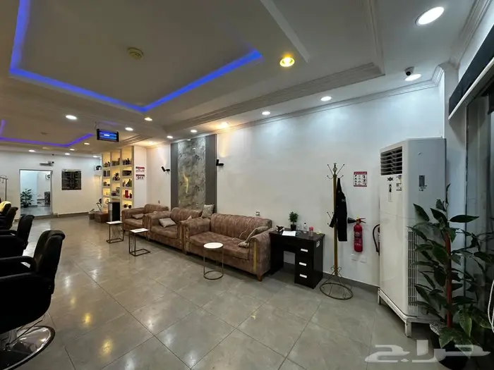 صالون حلاقه V.I.P للتقبيل 1