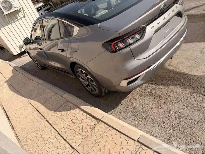 فورد توروس 2025 اصفاار 8