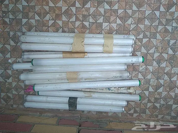 للبيع لمبات سقف واسلاك 7