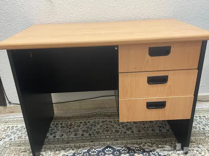 طاوله مكتبيه 0