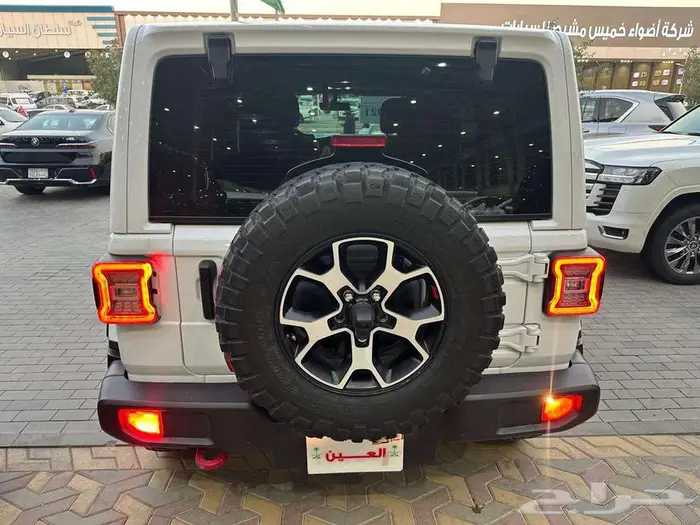 جيب رانجلر موديل 2021 فل كامل عداد 72 الف كم 4