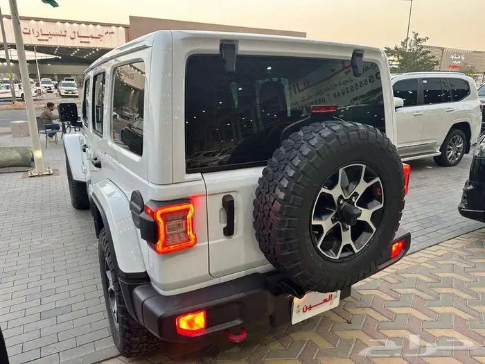 جيب رانجلر موديل 2021 فل كامل عداد 72 الف كم 5