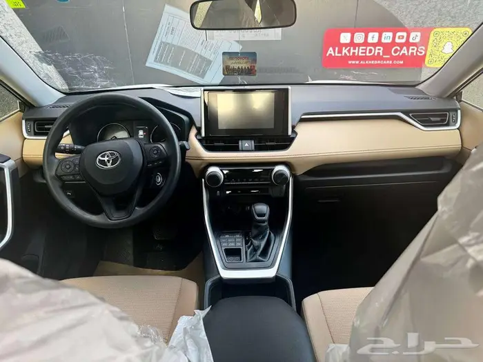 تويوتا رافور استاندر 4