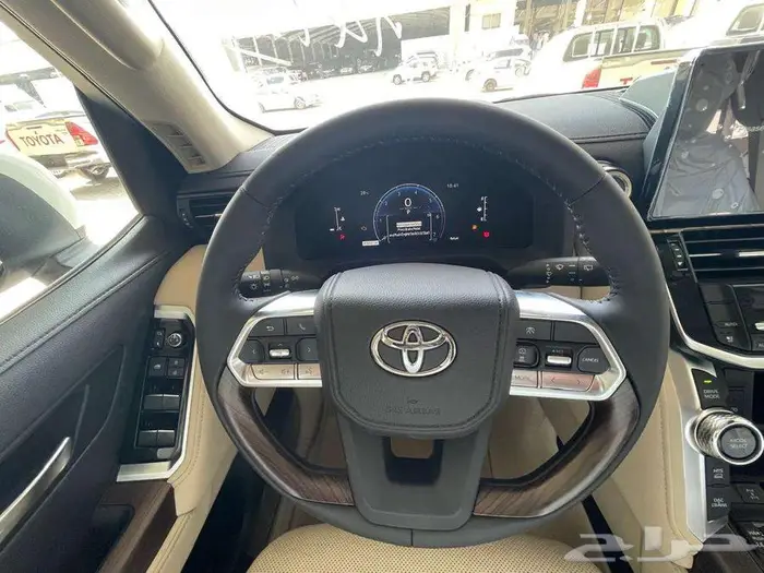 تويوتا لاندكروزر جي اكس ار L4 سعودي 2026 15