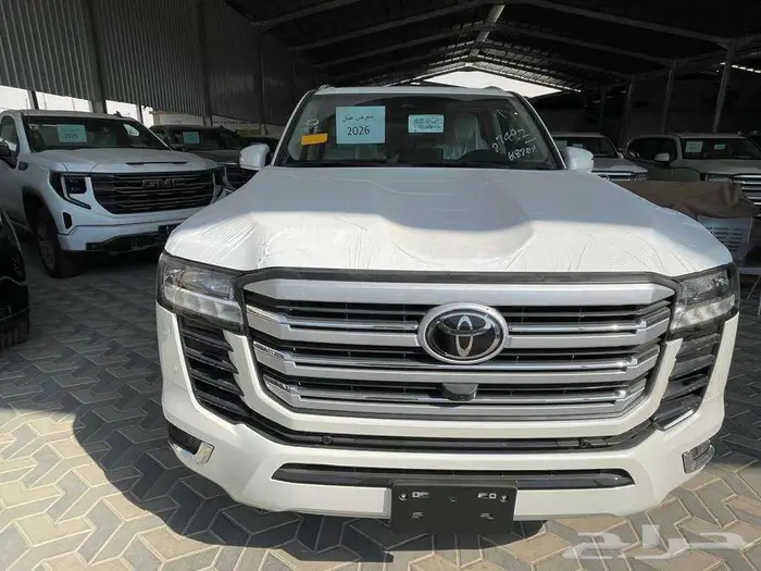 تويوتا لاندكروزر جي اكس ار L4 سعودي 2026 4