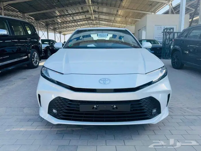 ع خاص كامري E 2025بطاقه جمركيه بالنقد والتقسيط... 0