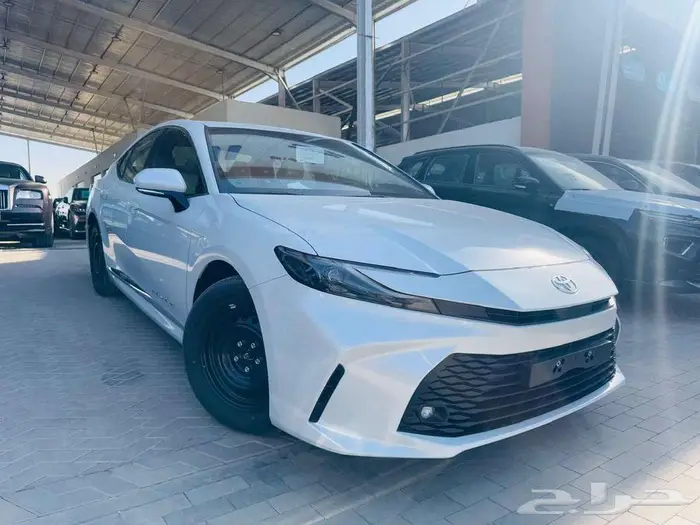 ع خاص كامري E 2025بطاقه جمركيه بالنقد والتقسيط... 1