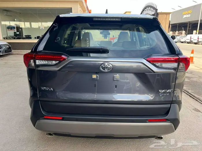 تويوتا راف فور LTD هايبرد 2025 7