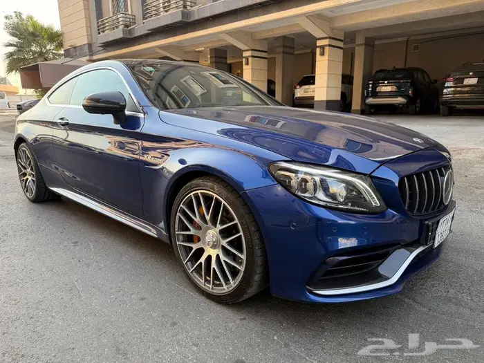 AMG C63s 2020 بحالة الوكالة ممشى قليل 3