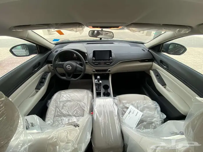 نيسان التيما استاندر موديل 2025 رمادي 12