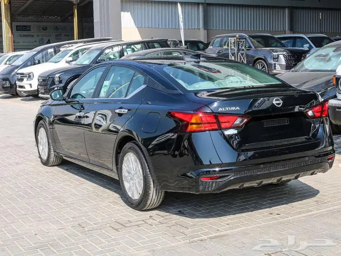 نيسان التيما فئة استاندر موديل 2026 كاش واقساط 13