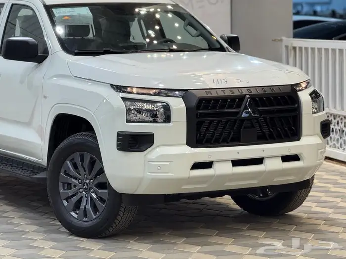 ميتسوبيشي L200 غمارتين دبل نص فل 2024 1
