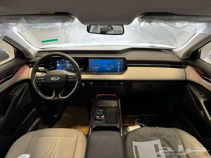 فورد تورس تيتانيوم 2026 فل كامل 17