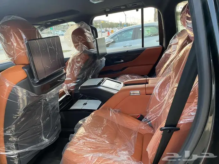 لكزس LX600 VIP 2025 أسود سعودي 8