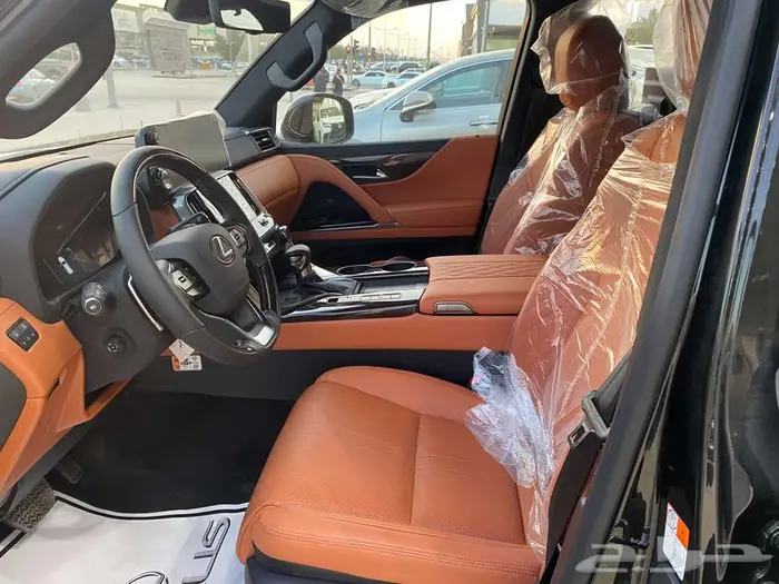 لكزس LX600 VIP 2025 أسود سعودي 6