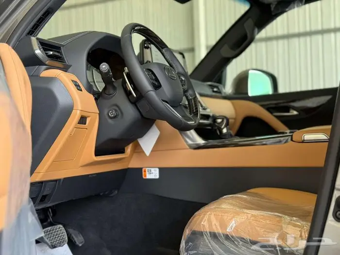 لكزس LX 600 BB موديل 2025 - خليجي عرض نهاية العام 11