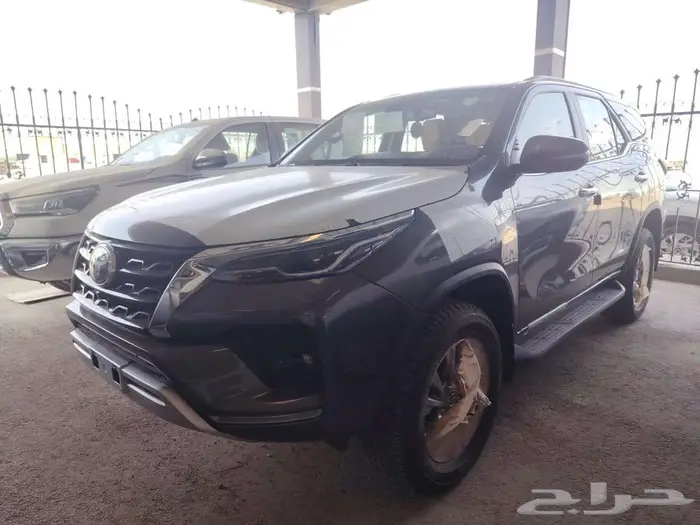 فورتشنر ديزل 2800 سي سي -2024 4