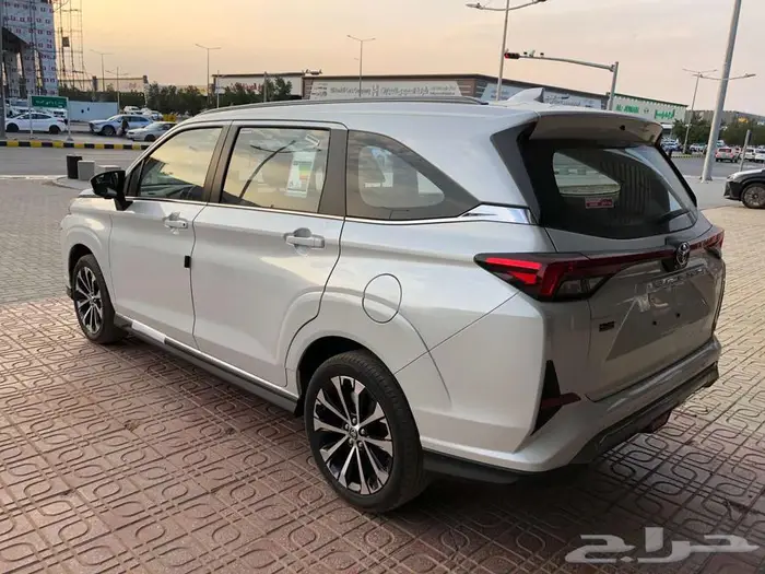 الاقل سعرا تويوتا فيلوز GLX موديل 2025 11