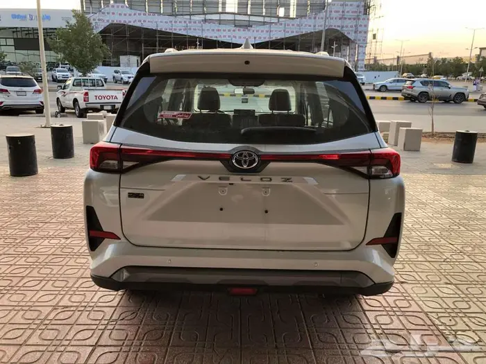 الاقل سعرا تويوتا فيلوز GLX موديل 2025 13