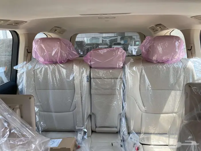 تويوتا لاندكروزر 2025 -L4 بنزين. سعودي (- ابيض ) 10