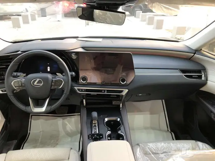 لكزس RX350BH 2024 سعودي اسود - ابيض. 23