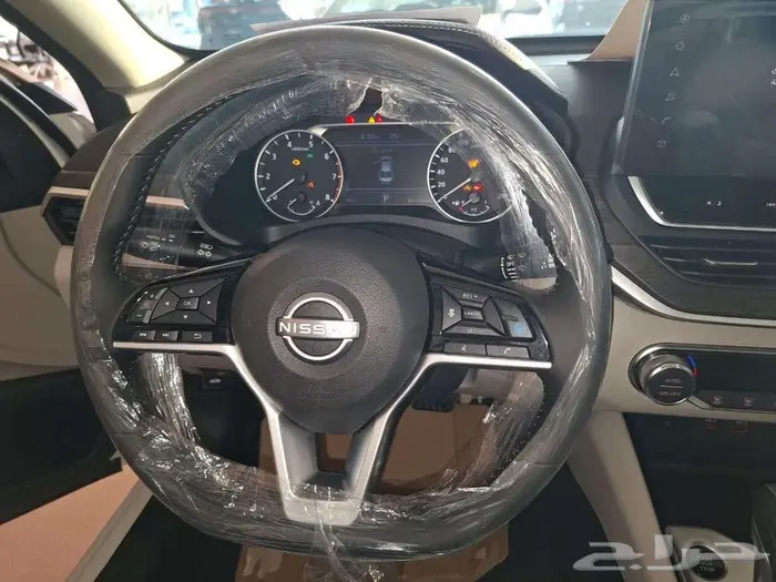 نيسان التيما SV نص فل موديل 2026 5