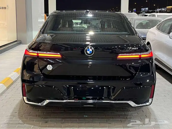 بي ام دبليو BMW 735i موديل 2026 خليجي جديد 3