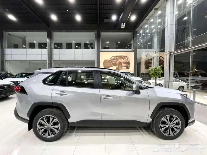 تويوتا راف فور XLE بنزين سعودي 2025 اقل سعر كاش وبنوك 6