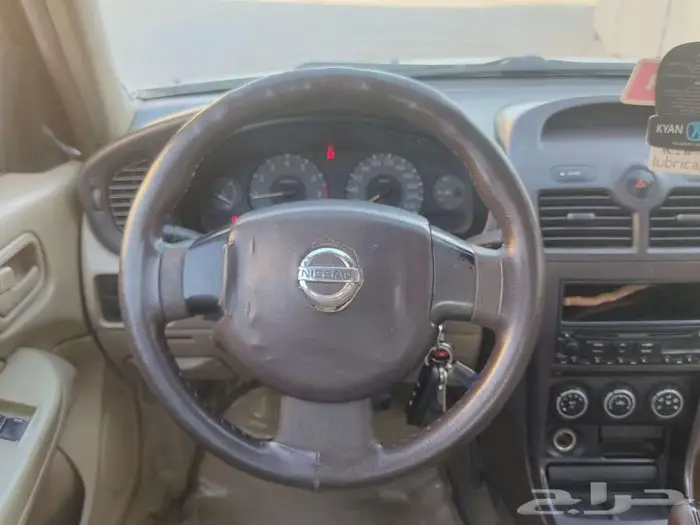 نيسان صني موديل 2011 مفحوصة 6