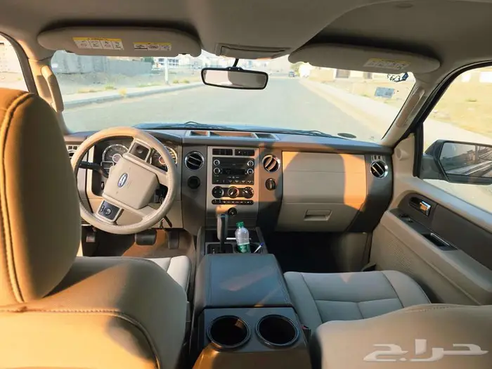 فورد اكسبديشن مديل 2014 14