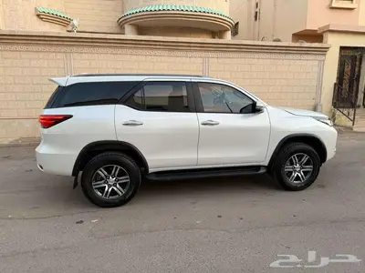 فورشنر 2024 V6 للتنازل بدون مقابل الممشى 33 الف فقط index