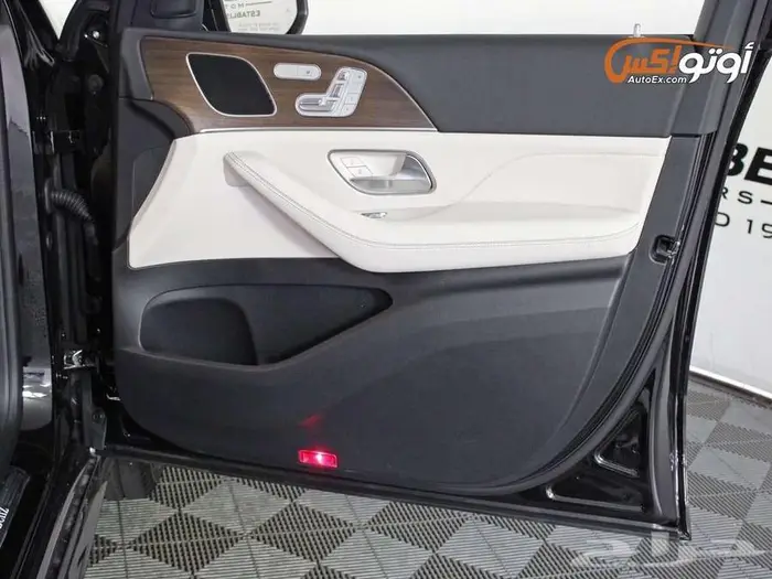 2025 مرسيدس GLE 450 17