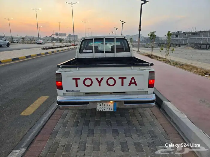 للبيع هايلكس 98 غمارتين 5