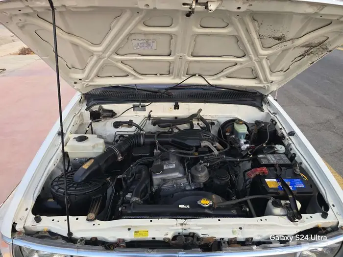 للبيع هايلكس 98 غمارتين 21