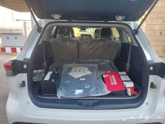 (4x2) 2024 LE تويوتا هايلاندر 21