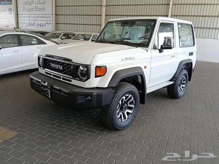 تويوتا مصندق ربع ديزل رفرف ونش فل كامل م 2025 - سعودي ابيض 2